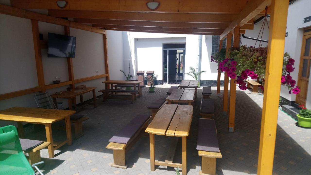 Penzion Klimes Hustopeče Exteriör bild